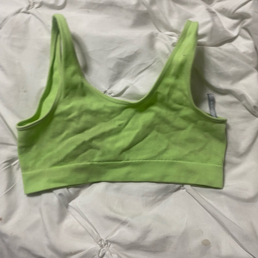 🤍5/40 neon green bra top